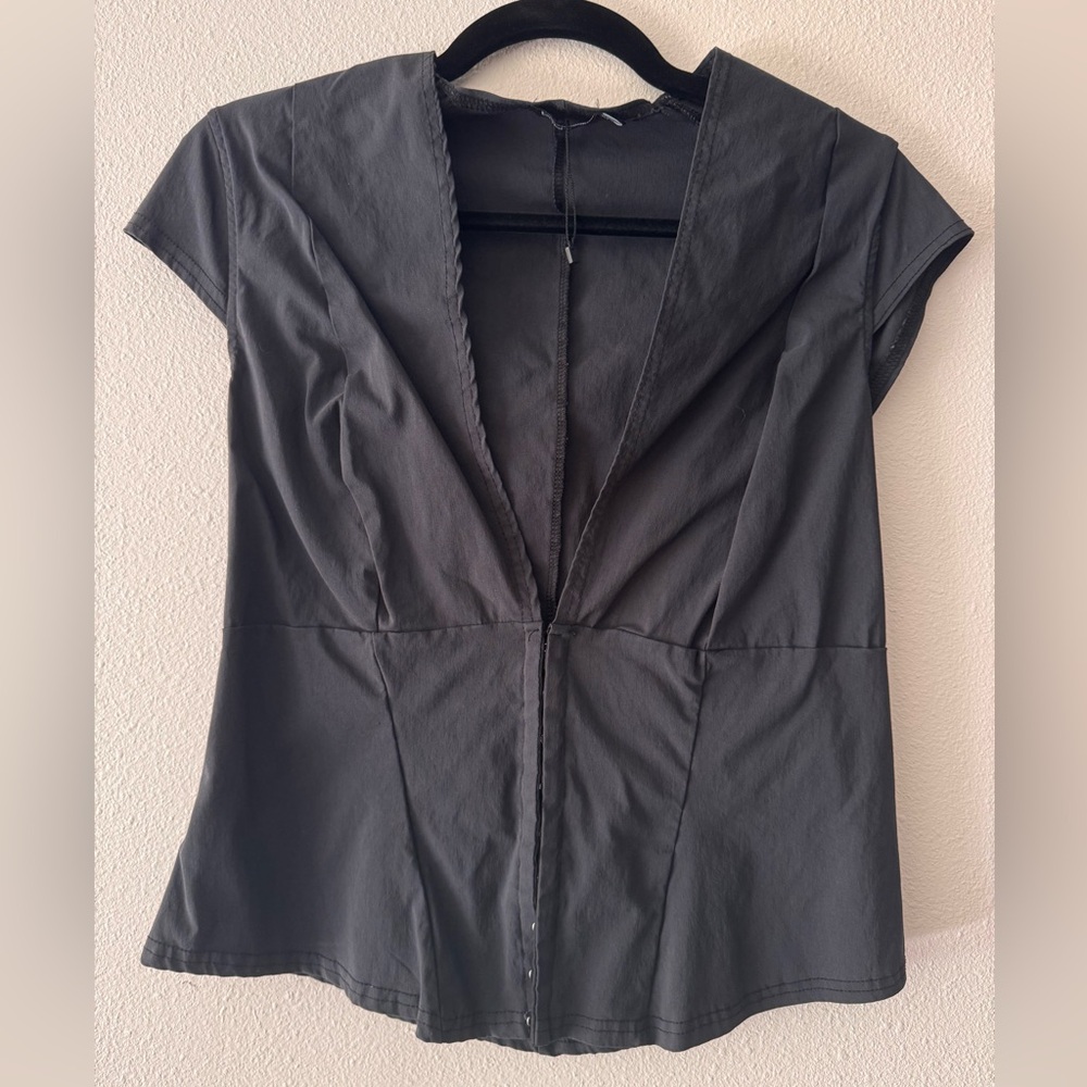 Boohoo Black Plunge V-Neck Corset Top with Cap Sleeves Size XL